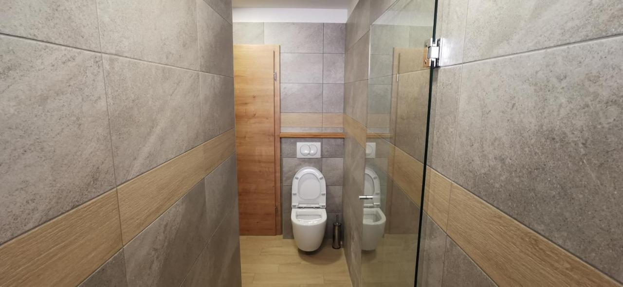 Apartmaji Tmaynka 托尔明 外观 照片