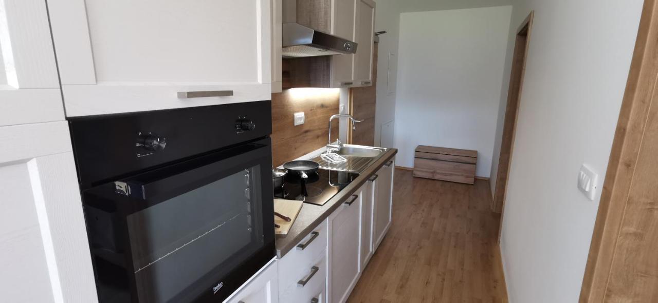 Apartmaji Tmaynka 托尔明 外观 照片